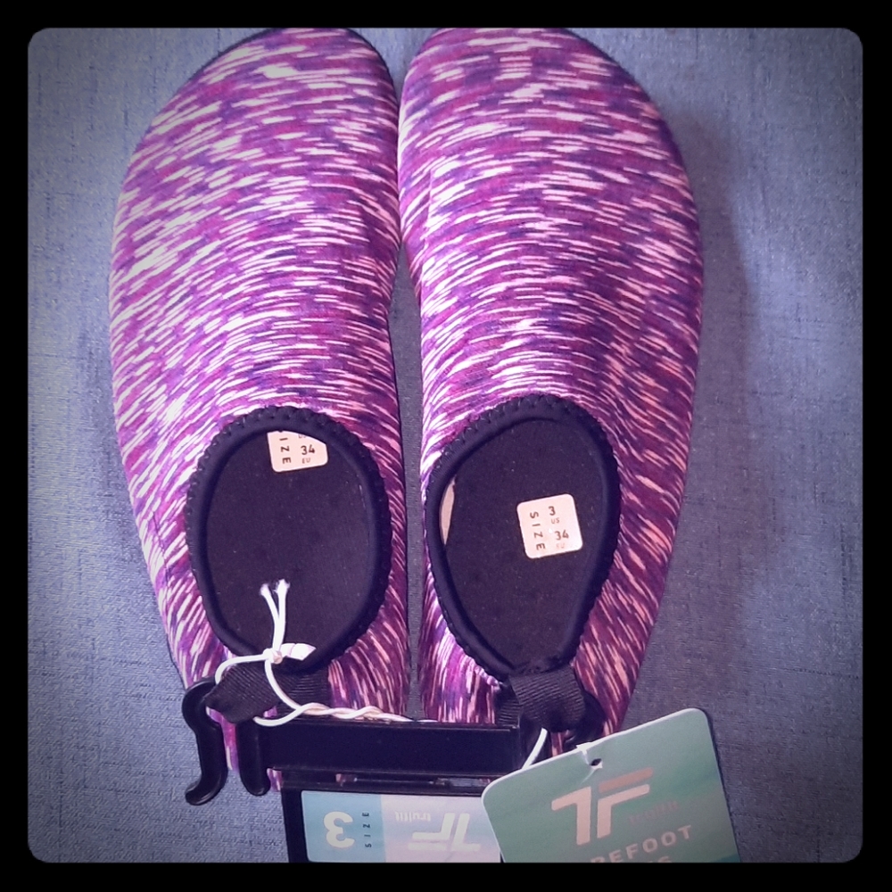 *NEW* Barefoot water, sport Tru fit shoes sz 3